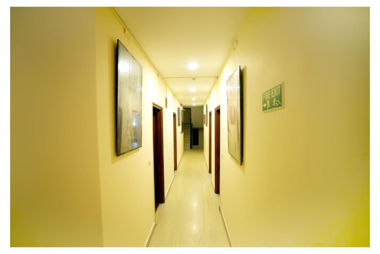 Hotel Oscar - Hauz Khas New Delhi Buitenkant foto