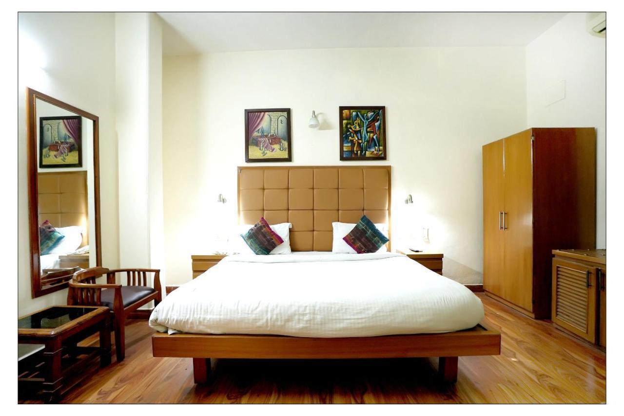 Hotel Oscar - Hauz Khas New Delhi Buitenkant foto