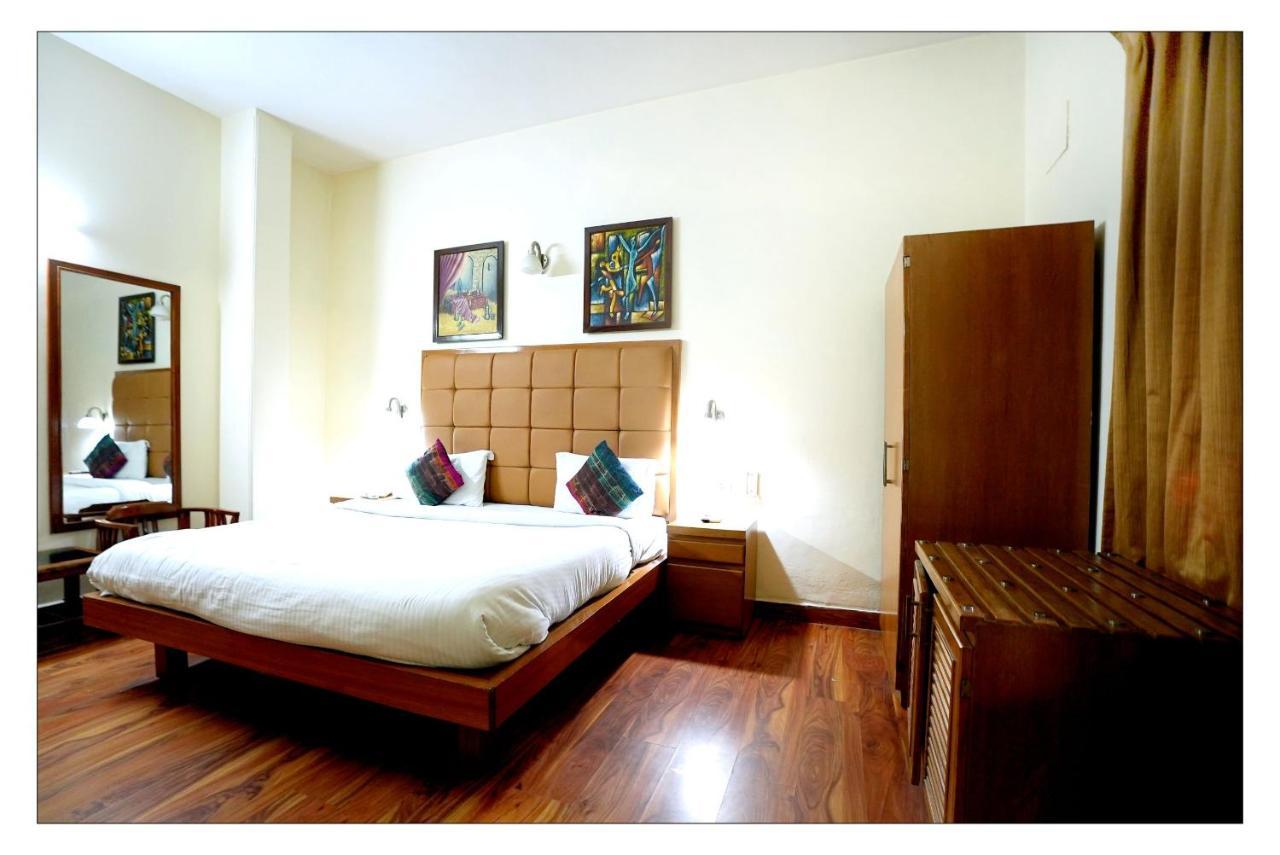 Hotel Oscar - Hauz Khas New Delhi Buitenkant foto