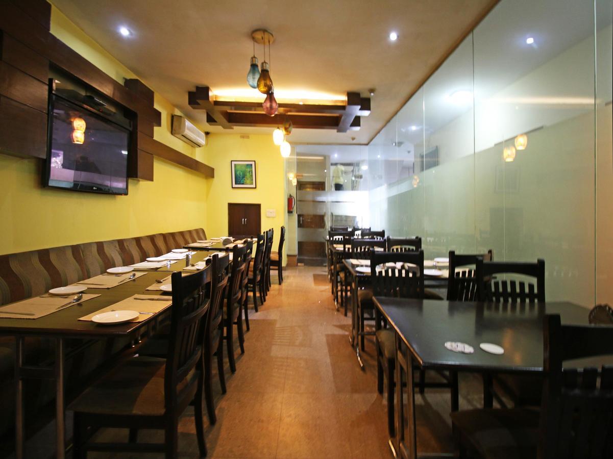 Hotel Oscar - Hauz Khas New Delhi Buitenkant foto