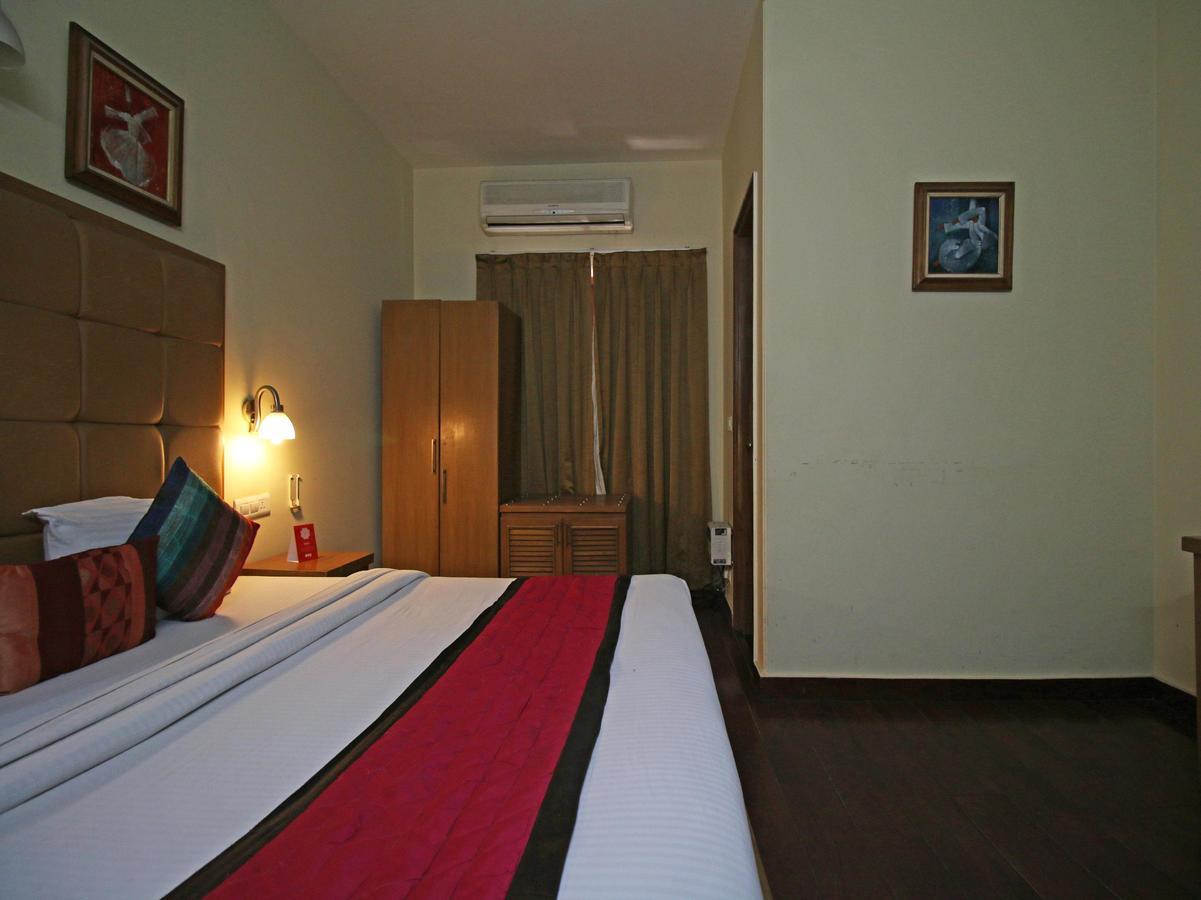 Hotel Oscar - Hauz Khas New Delhi Buitenkant foto