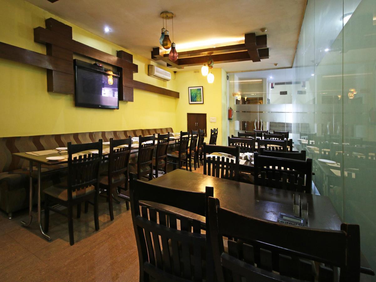 Hotel Oscar - Hauz Khas New Delhi Buitenkant foto